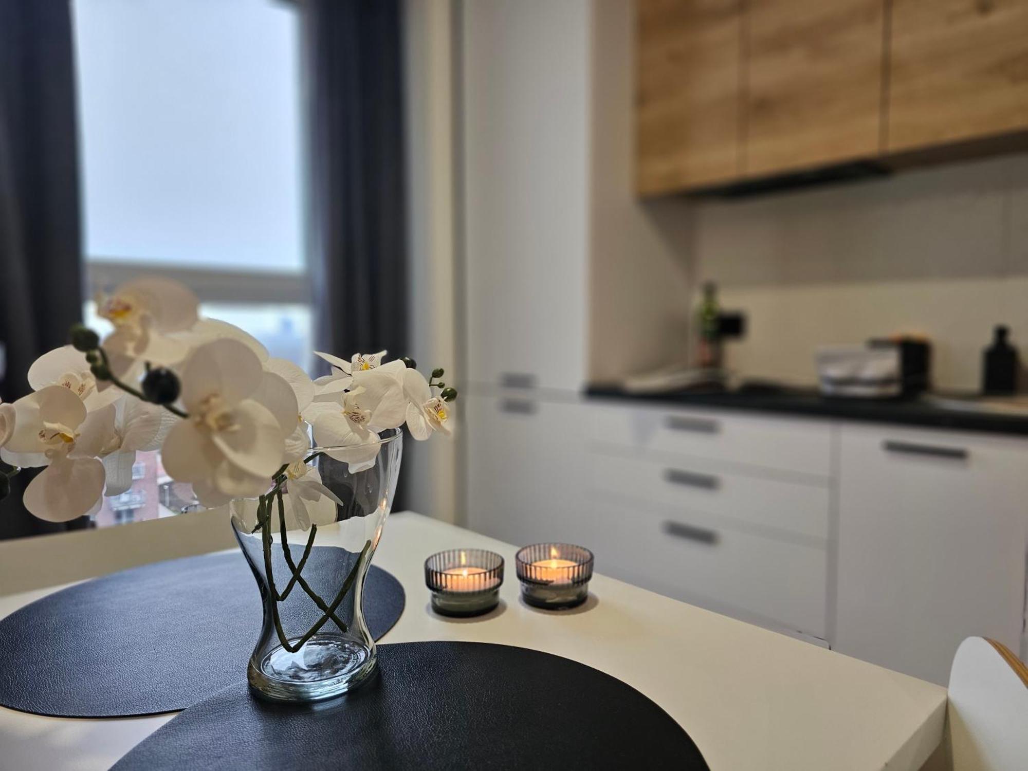 Urban Apartments Premium Baildona 18B, Free Garage, Self Check-In カトヴィツェ エクステリア 写真